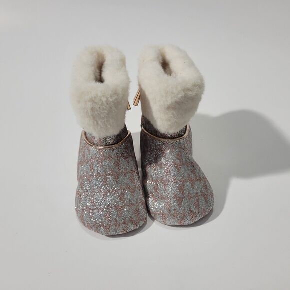 Michael Kors Baby Girl Booties Girls Sz 2 - Picture 1 of 6